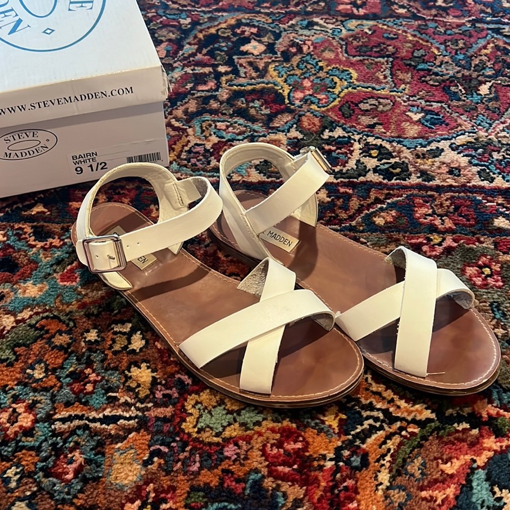 Steve Madden White Summer Sandals